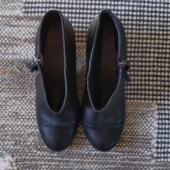 Booties - Picture 2 of 6